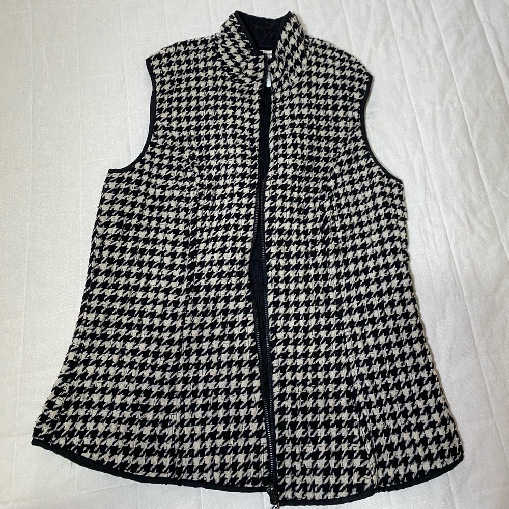 Coldwater creek. Houndstooth reversible vest. side M.